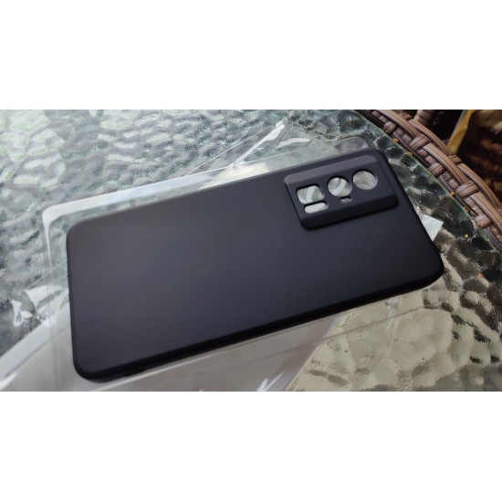 Xiaomi Poco F5 Pro dėklas nugarėlė X-Level, juodas